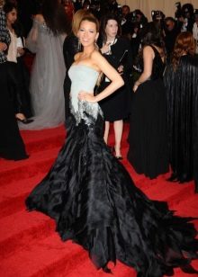 Beautiful white and black dress with a train