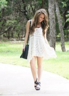 A-line dress accessories