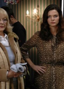 Brown dress with white polka dots Boyars - Irony of Fate