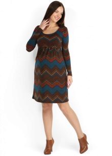 Maternity dress from natural fabric