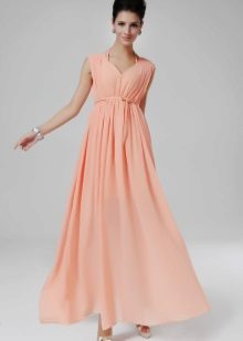Dress with a high waist peach color