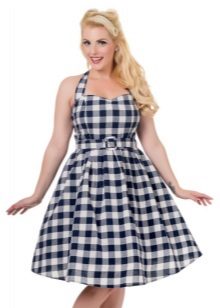 Checkered cotton dress on the shoulder straps in the style of the 50s