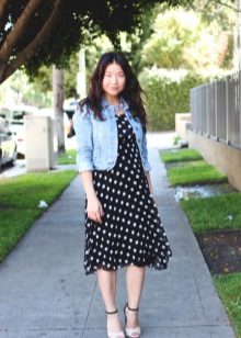 Black m white print casual midi length dress