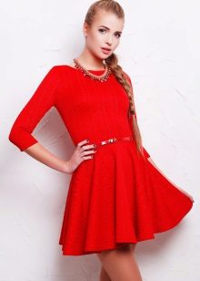 Red flared dress from the waist