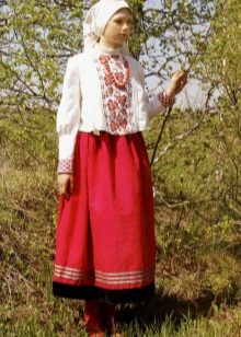  Russian dress