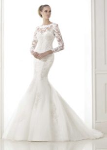 Mermaid wedding dress with sleeves