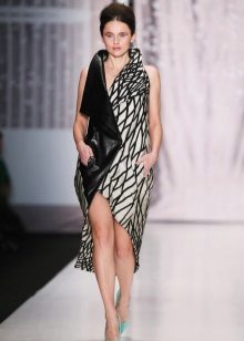 Leather dress combined with the smell