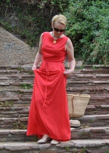 Summer dress for women 50 years to the floor