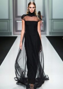 Autumn evening dress to the floor