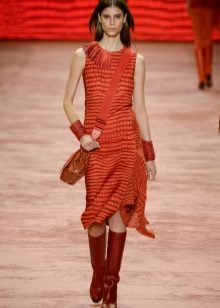 Accessories for autumn dress