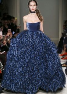 Blue strapless dress