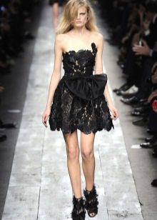 Strapless lace dress