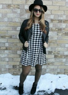 Dress crow's feet with hat and leather jacket