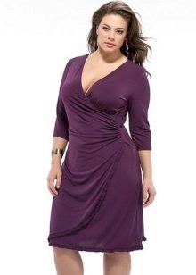 Elegant dressing gown for full