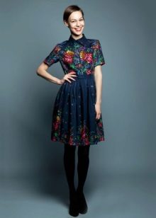 Dress from Pavloposadsky shawls with a collar