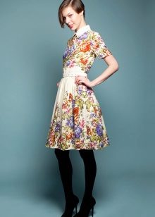 Dress with scarves with a collar