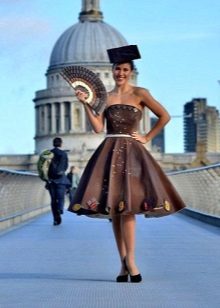 Chocolate dress