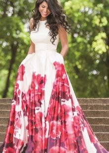 Long summer dress with sun skirt