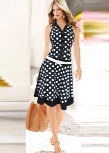 Low-waisted polka-dot dress with full skirt