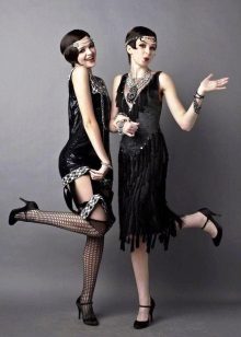 Chicago-style fringed dress