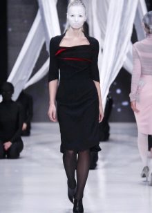 Fitted straight dress