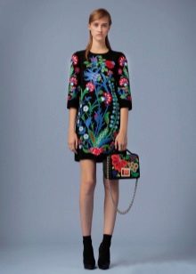 Accessories for straight black dress with flowers