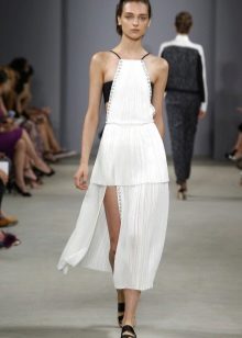 Fashionable white dress for spring-summer 2016
