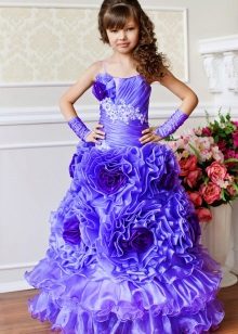 Elegant dress for girls 6-7 years of fluffy to the floor
