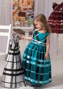 Elegant fluffy plaid dress for girls