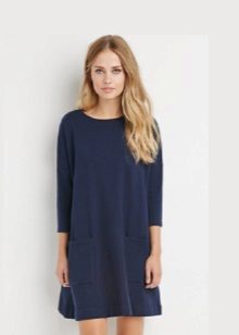 dress from the footer with a sleeve 3 \ 4