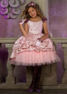 Dress magnificent short for the girl of 12 years