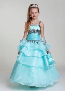 Costume jewelry to prom dress 4 class