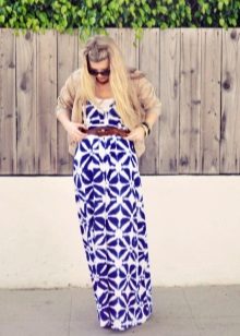 belt to white-blue dress