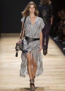 Belt to the long dress