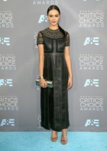 Clutch to leather black dress