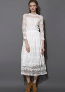 Shoes for lace dress in retro style