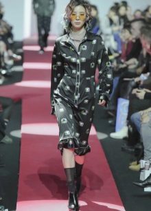 Polo-neck to winter shirt dress