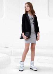 Knitted dress for a teenager girl for every day