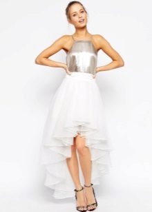 Sandals with frill skirts