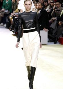 white yuba-pencil with black top under the skin