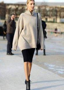 Black pencil skirt for skinny girls