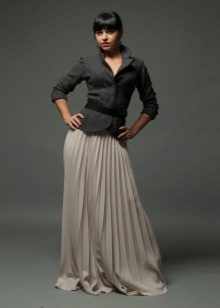 beige pleated skirt to the floor
