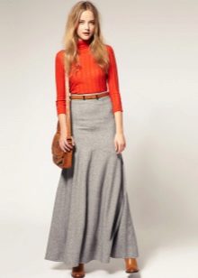 Warm skirt to the floor