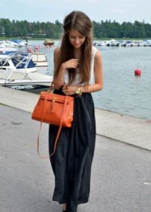 what to wear with summer black maxi skirt
