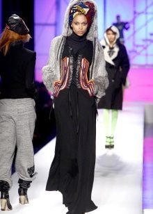 black long skirt for autumn