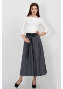strict summer skirt