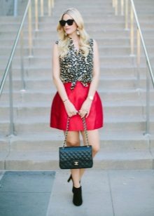 Red short bell skirt
