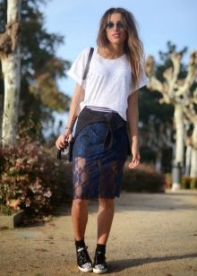 Lace Pencil Skirt in a Sporty Look
