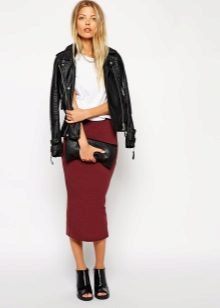 Medium length skirt for summer