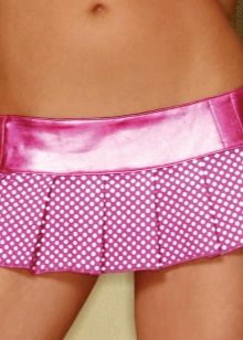 pink micro skirt with small polka dots